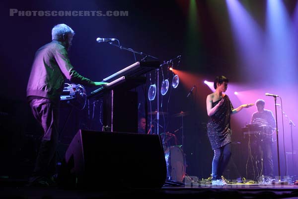 LITTLE DRAGON - 2010-11-23 - PARIS - Zenith - 